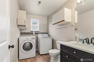 2401 185th Pl SE, Bothell, WA 98012 - Photo 13