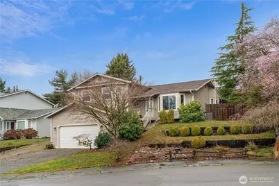 2401 185th Place SE, Bothell, WA 98012 - Photo 3
