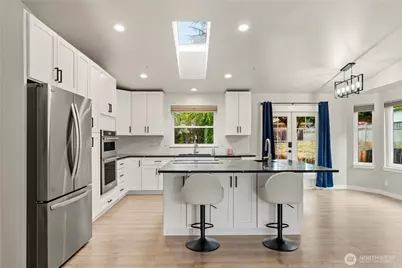 2401 185th Place SE, Bothell, WA 98012 - Photo 17