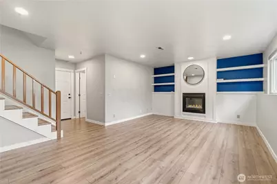 2401 185th Place SE, Bothell, WA 98012 - Photo 11