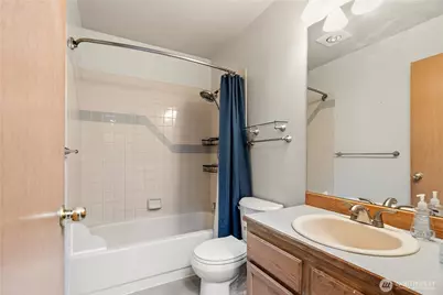 2401 185th Place SE, Bothell, WA 98012 - Photo 29