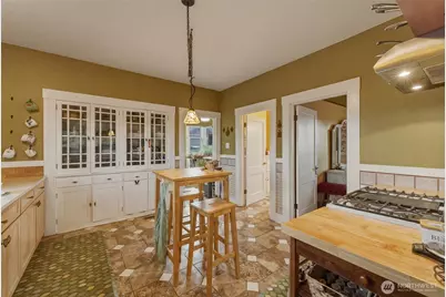 1203 S 3rd Avenue, Walla Walla, WA 99362 - Photo 9