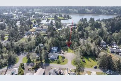 239 Mallus Court SE, Ocean Shores, WA 98569 - Photo 7