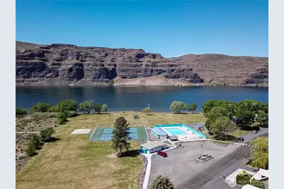 878 SW Hunter Avenue, Quincy, WA 98848 - Photo 9