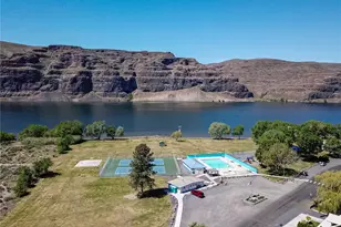 878 SW Hunter Ave, Quincy, WA 98848 - Photo 9