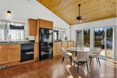 30 E Weymouth Place, Shelton, WA 98584 - Photo 13