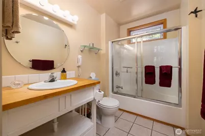 1354 Chinook Way, Center Island, WA 98221 - Photo 17