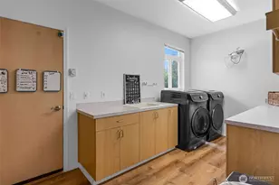 2411 SW Freund St, Oak Harbor, WA 98277 - Photo 33