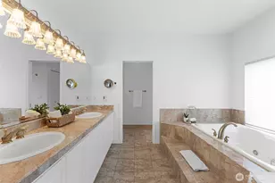 2411 SW Freund St, Oak Harbor, WA 98277 - Photo 27