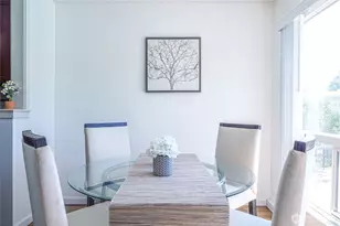 12701 NE 9th Pl, Bellevue, WA 98005 - Photo 9