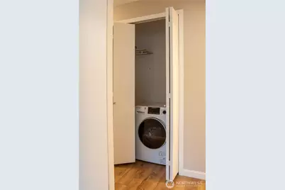 12701 NE 9th Place #D209, Bellevue, WA 98005 - Photo 13