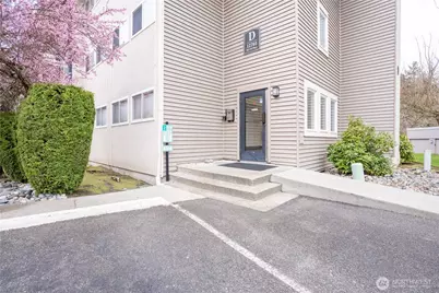 12701 NE 9th Place #D209, Bellevue, WA 98005 - Photo 15