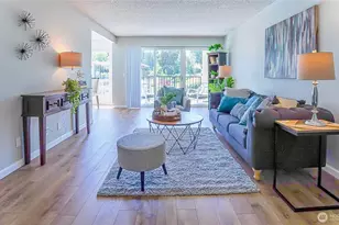 12701 NE 9th Pl, Bellevue, WA 98005 - Photo 5