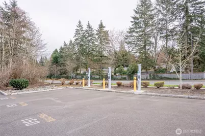 12701 NE 9th Place #D209, Bellevue, WA 98005 - Photo 17