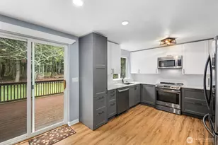 7003 277th St E, Graham, WA 98338 - Photo 7