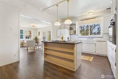 19612 Langaunet Lane NE, Poulsbo, WA 98370 - Photo 7