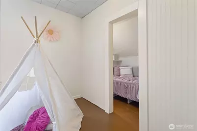 19612 Langaunet Lane NE, Poulsbo, WA 98370 - Photo 33