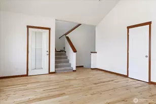 2119 20th St, Anacortes, WA 98221 - Photo 9