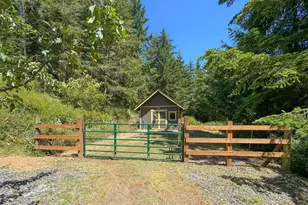 325 Evergreen View Pkwy, Port Angeles, WA 98363 - Photo 37