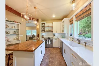 325 Evergreen View Parkway, Port Angeles, WA 98363 - Photo 13