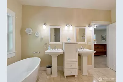 325 Evergreen View Parkway, Port Angeles, WA 98363 - Photo 17