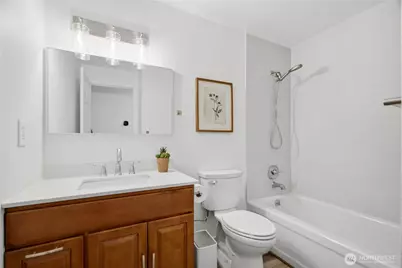 11742 NE 150th Place, Kirkland, WA 98034 - Photo 17