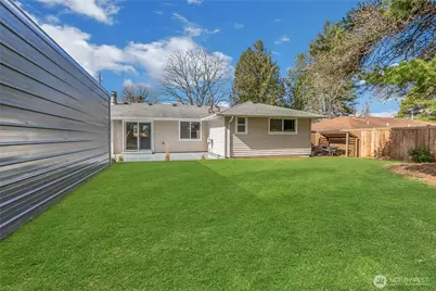 27030 14th Avenue S, Des Moines, WA 98198 - Photo 21