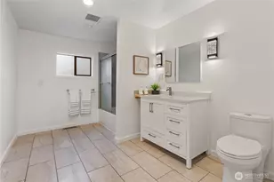 13324 30th Ave NE, Seattle, WA 98125 - Photo 23