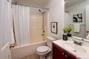 12323 NE 97th St, Kirkland, WA 98033 - Photo 21