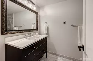 5205 W Mercer Pl, Mercer Island, WA 98040 - Photo 27