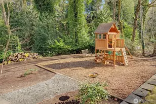 5205 W Mercer Pl, Mercer Island, WA 98040 - Photo 19