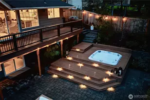 5205 W Mercer Pl, Mercer Island, WA 98040 - Photo 3