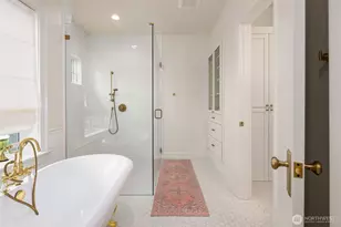 5721 65th Ave NE, Seattle, WA 98105 - Photo 33