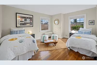 939 21st Avenue E, Seattle, WA 98112 - Photo 25