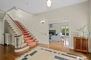 939 21st Ave E, Seattle, WA 98112 - Photo 3