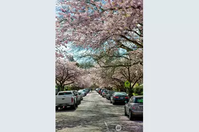 939 21st Avenue E, Seattle, WA 98112 - Photo 33