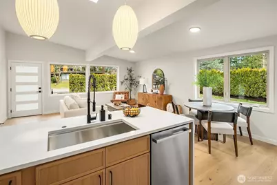 12241 NE 65th Street, Kirkland, WA 98033 - Photo 11