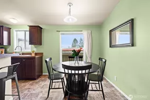 1910 2nd Ave W, Bremerton, WA 98312 - Photo 9
