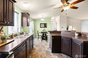 1910 2nd Ave W, Bremerton, WA 98312 - Photo 7