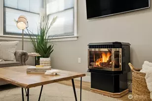 437 Main St, Buckley, WA 98321 - Photo 9