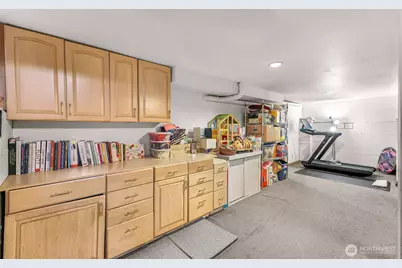 1843 41st Avenue E, Seattle, WA 98112 - Photo 27