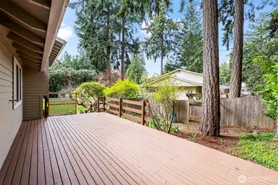 8642 University Point Circle NE, Bremerton, WA 98311 - Photo 35