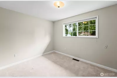 8642 University Point Circle NE, Bremerton, WA 98311 - Photo 29