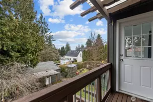 9732 15th Ave NE, Seattle, WA 98115 - Photo 21