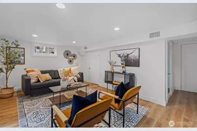 9732 15th Avenue NE, Seattle, WA 98115 - Photo 23