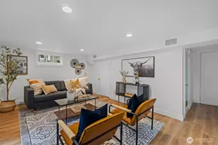 9732 15th Ave NE, Seattle, WA 98115 - Photo 23