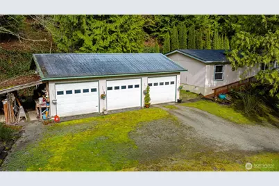 12358 Huckleberry Lane, Sedro Woolley, WA 98284 - Photo 3