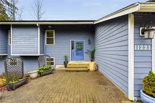 11221 194th St SE, Snohomish, WA 98296 - Photo 3