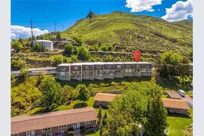 1818 Skyline Drive #23, Wenatchee, WA 98801 - Photo 3