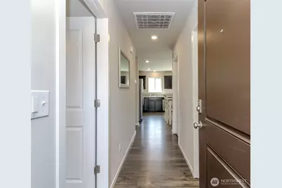 18408 Alpine Way E, Puyallup, WA 98374 - Photo 3